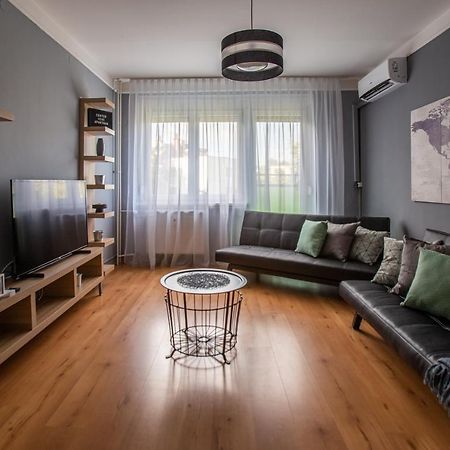 Center Home Apartman Орошгаза Екстер'єр фото