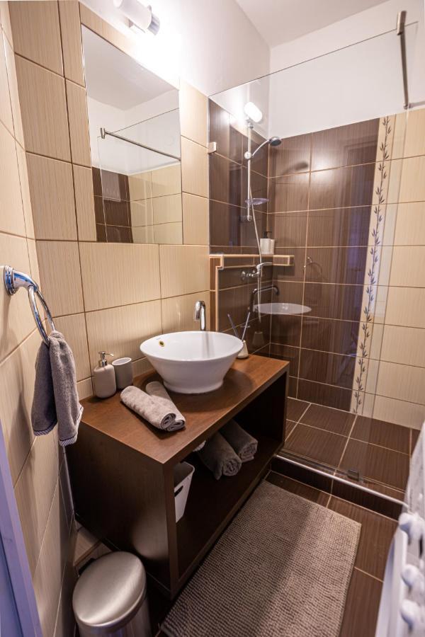 Center Home Apartman Орошгаза Екстер'єр фото