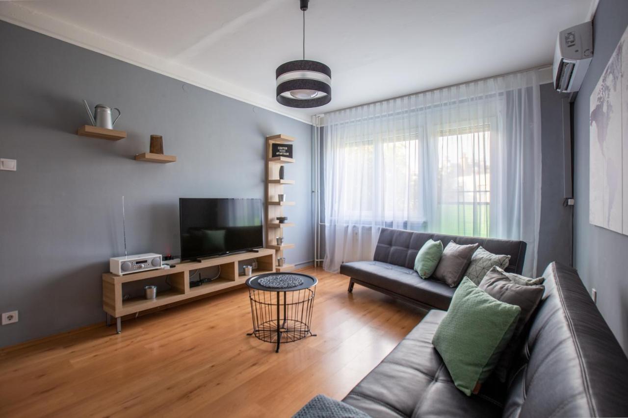 Center Home Apartman Орошгаза Екстер'єр фото